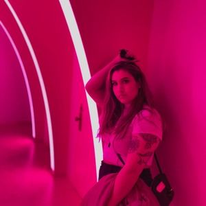 Meet your Posher, Isabelle